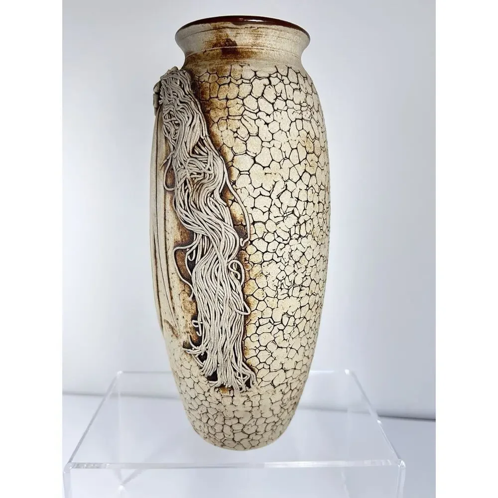 Wartook Pottery Australia Vase Gum Leaf Design Hand Crafted 9" Vintage Primitive - Picture 3 of 8